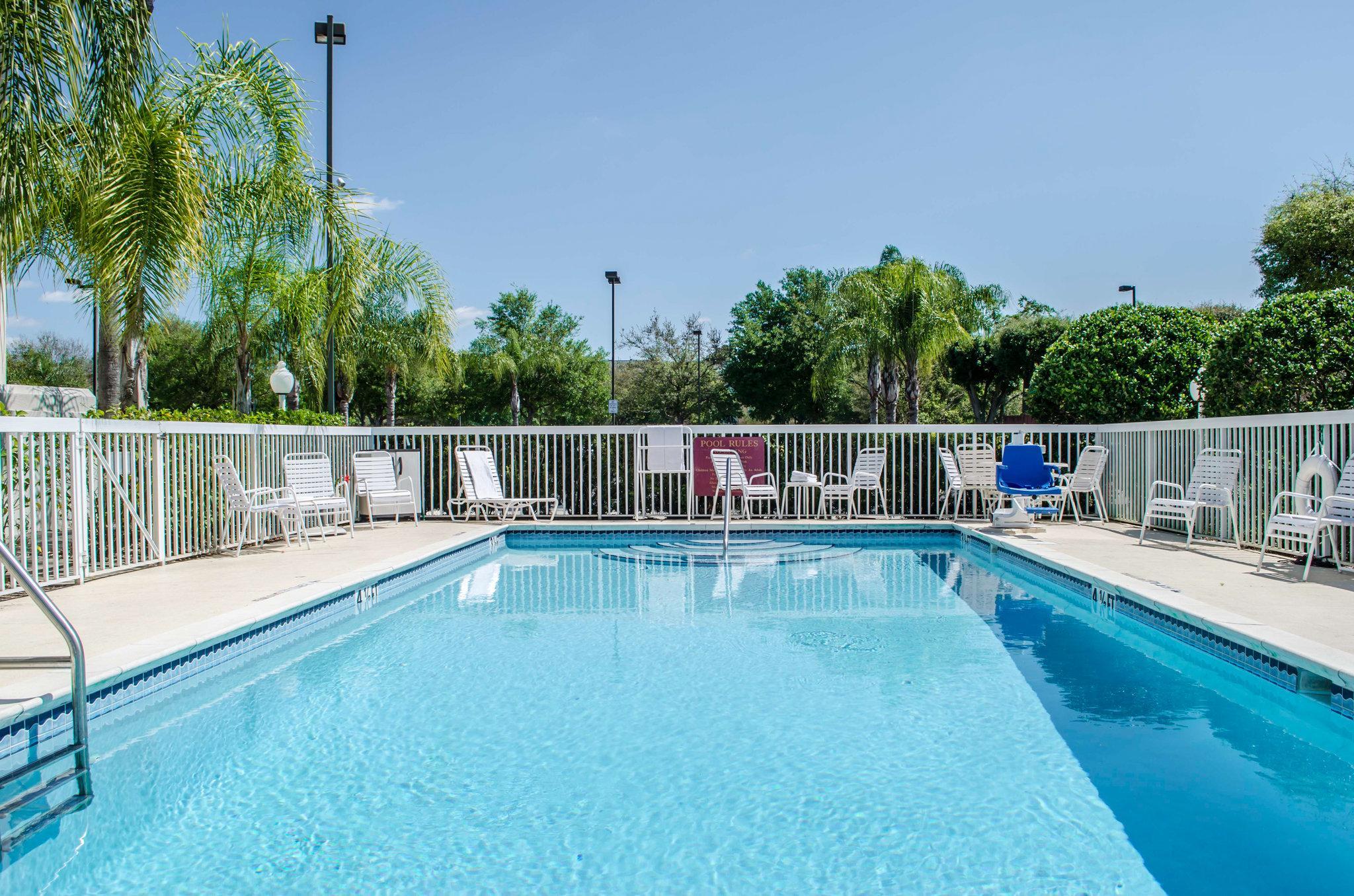 Sleep Inn Near Busch Gardens - Usf Temple Terrace Dış mekan fotoğraf
